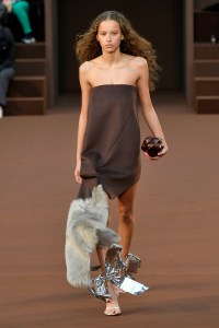 Loewe RTW Fall 2022
