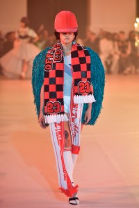 Off-White High Fashion Fall 2022