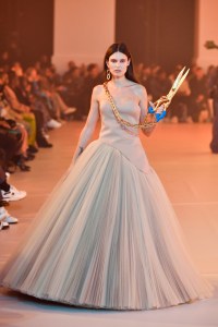 Off-White High Fashion Fall 2022