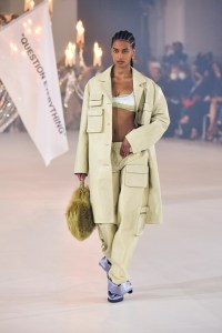 Off-White RTW Fall 2022