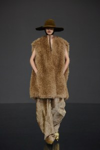 Uma Wang RTW Fall 2022