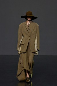 Uma Wang RTW Fall 2022