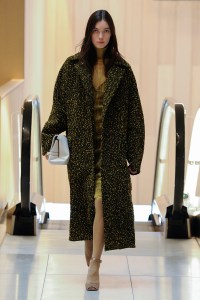 Victoria Beckham RTW Fall 2022