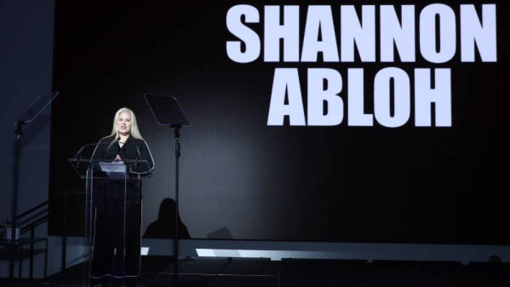 NEW YORK, NEW YORK - APRIL 11: Shannon Abloh speaks onstage during The Fashion Scholarship Fund 85th Annual Awards Gala at the Glass Houses on April 11, 2022 in New York City. (Photo by Bennett Raglin/Getty Images for Fashion Scholarship Fund)