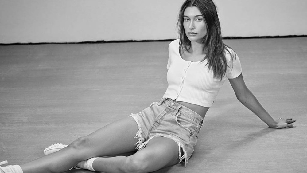 hailey bieber, levis 501 jeans campaign, spring 2022