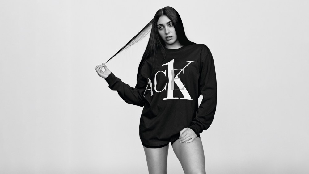woman model ck palace