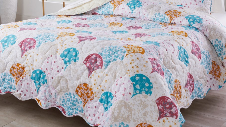 HSN launched the Emryn House home decor collection inspired by classic American farmhouse style.