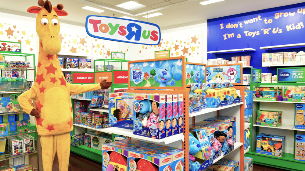 Macy's will bring Toys "R" Us to all its U.S. stores, starting this month.
