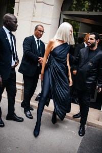 They Are Wearing: Paris Couture Week Fall 2022