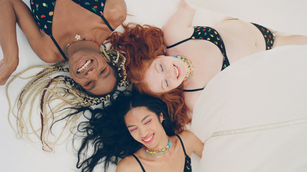 Parade Urban Outfitters