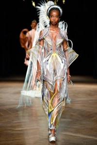 Iris Van Herpen Couture Fall 2022