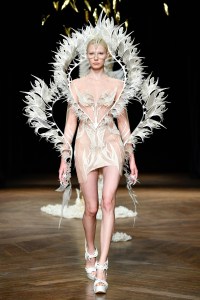 Iris Van Herpen Couture Fall 2022