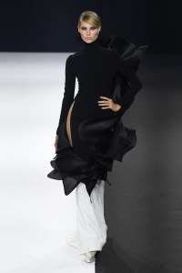 Stephane Rolland Couture Fall 2022