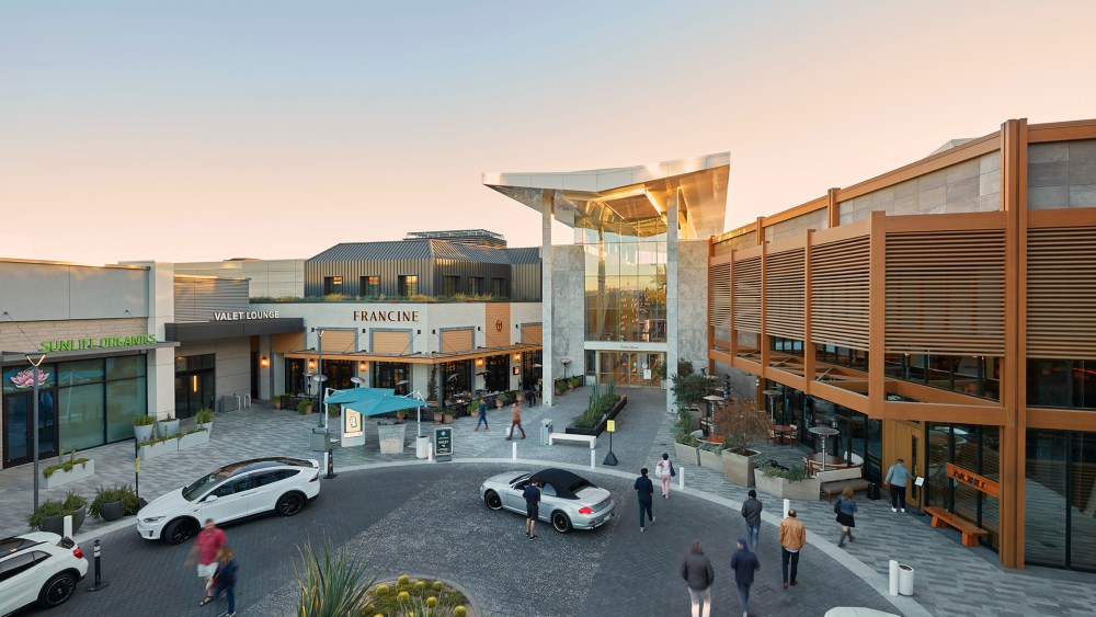 The Scottsdale Fashion Square mall