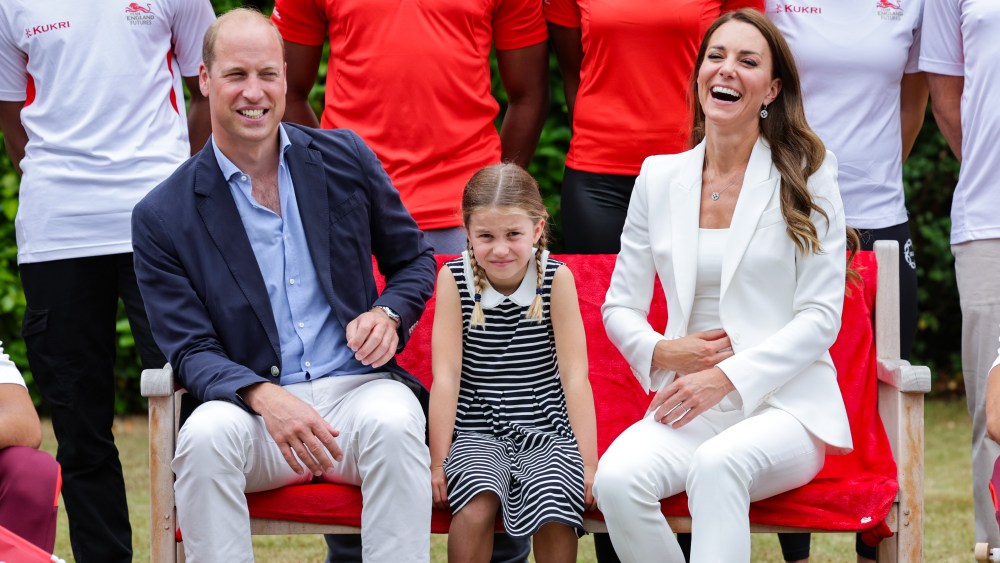 BIRMINGHAM, ENGLAND - AUGUST 02: Prince William, Duke of Cambridge, Princess Charlotte of Cambridge and Catherine, Duchess of Cambridge during a visit to SportsAid House at the 2022 Commonwealth Games on August 02, 2022 in Birmingham, England. The Duchess became the Patron of SportsAid in 2013, Team England Futures programme is a partnership between SportsAid, Sport England and Commonwealth Games England which will see around 1,000 talented young athletes and aspiring support staff given the opportunity to attend the Games and take a first-hand look behind-the-scenes. (Photo by Chris Jackson - Pool/Getty Images)