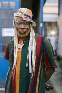 Street Style at Milan Fashion Week Spring 2023