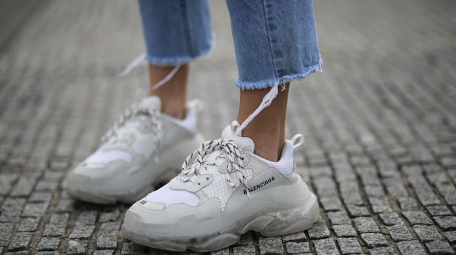 Balenciaga lead