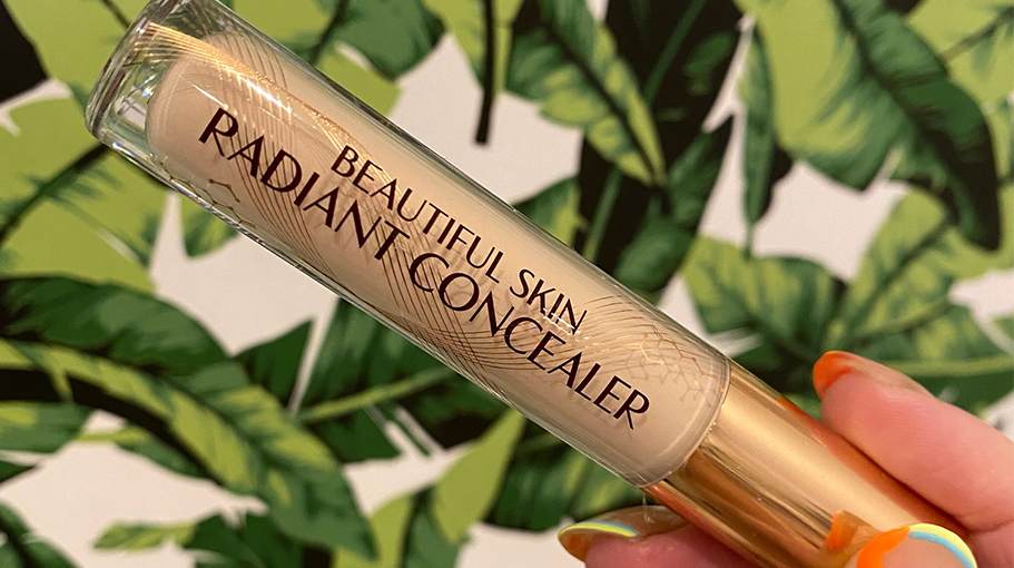 Charlotte Tilbury lead