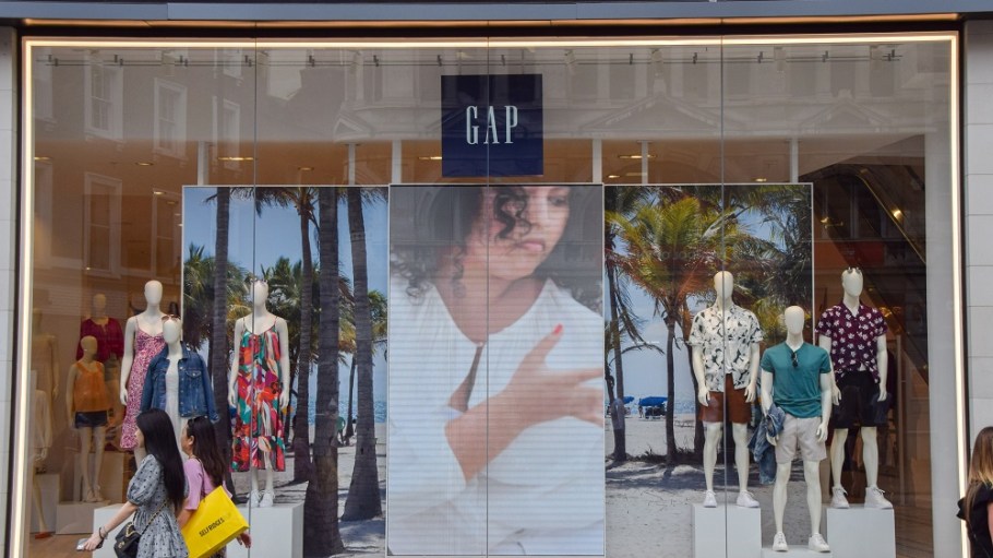Net sales for the second quarter fell 8 percent to $3.86 billion, but improvement seen of late.