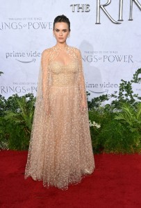 Emma Horvath arrives at the Los Angeles premiere of the Prime Video series "Lord of the Rings: The Rings of Power" held at The Culver Studios on August 15, 2022 in Los Angeles, California