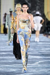 Balmain RTW Spring 2023
