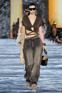 Balmain RTW Spring 2023