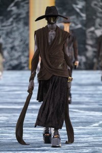 Balmain RTW Spring 2023