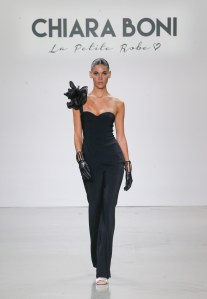 Chiara Boni La Petite Robe RTW Spring 2023