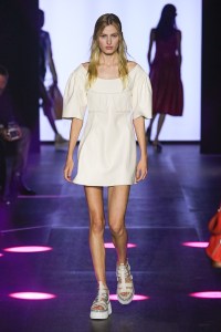 Chloe RTW Spring 2023