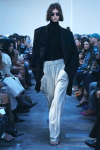 Khaite RTW Spring 2023
