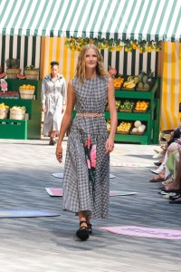 Lela Rose RTW Spring 2023