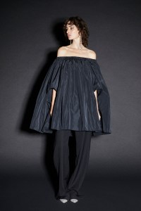 Lutz Huelle RTW Spring 2023