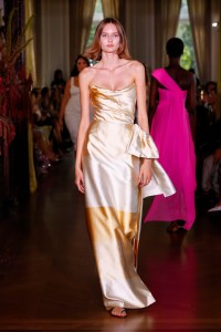 Markarian RTW Spring 2023