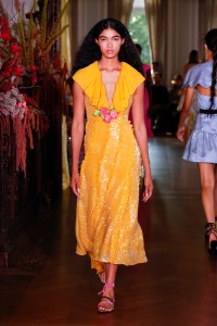 Markarian RTW Spring 2023