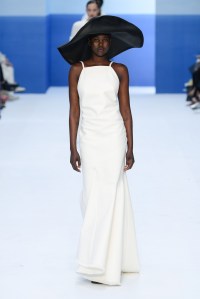 Max Mara RTW Spring 2023
