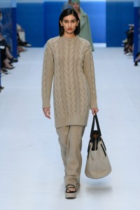Max Mara RTW Spring 2023