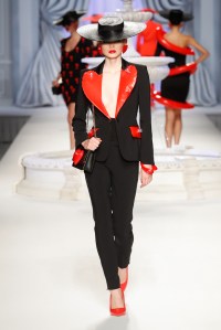 Moschino RTW Spring 2023