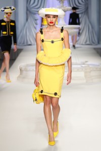 Moschino RTW Spring 2023
