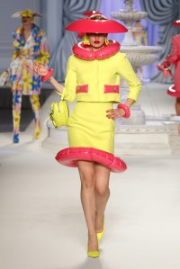 Moschino RTW Spring 2023