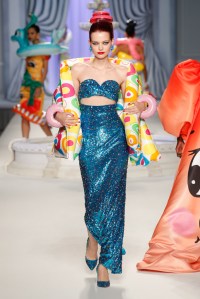 Moschino RTW Spring 2023