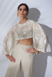 Natori and Josie Natori RTW Spring 2023
