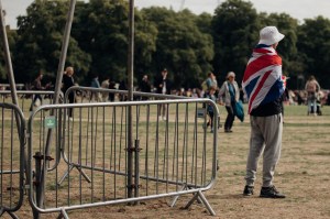 The scene on the streets and parks of London.