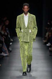 Tokyo James RTW Spring 2023