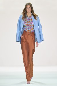 Veronica Beard RTW Spring 2023