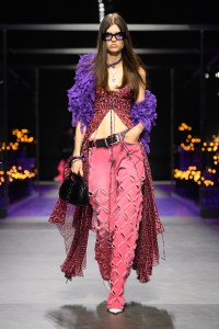 Versace RTW Spring 2023