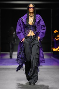 Versace RTW Spring 2023
