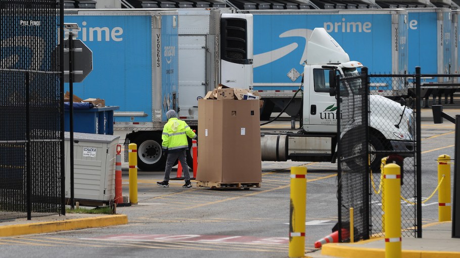 Amazon plans Maryland warehouse layoffs