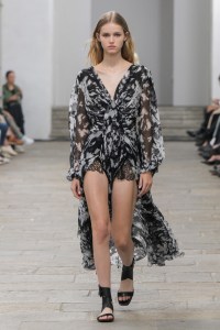 Ermanno Scervino RTW Spring 2023