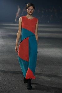 Issey Miyake RTW Spring 2023