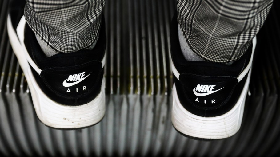 Thieves Steal $800,000 worth of Nike clothes and shoes in Memphis